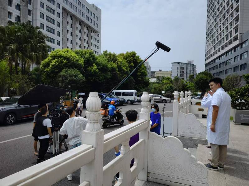 贡嘎县广告片拍摄公司低成本实现高规格制作的诀窍
